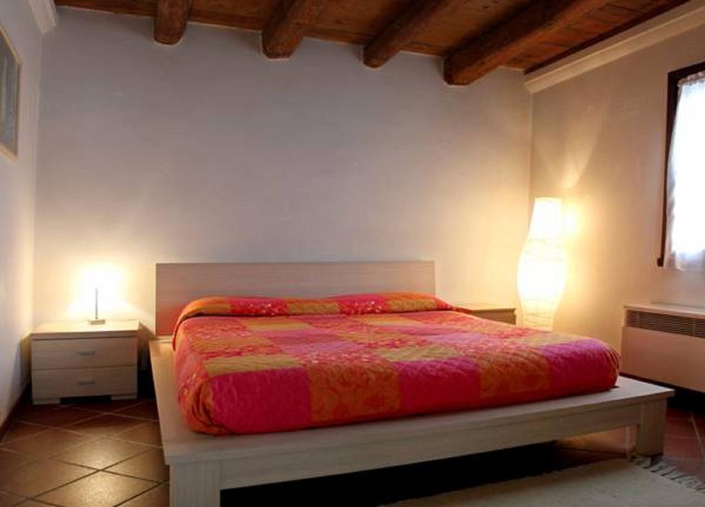 بيازولا سول برينتا Casarosa B&B الغرفة الصورة